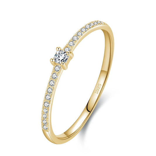 Elara Jewelry™ Luminous Line Ring