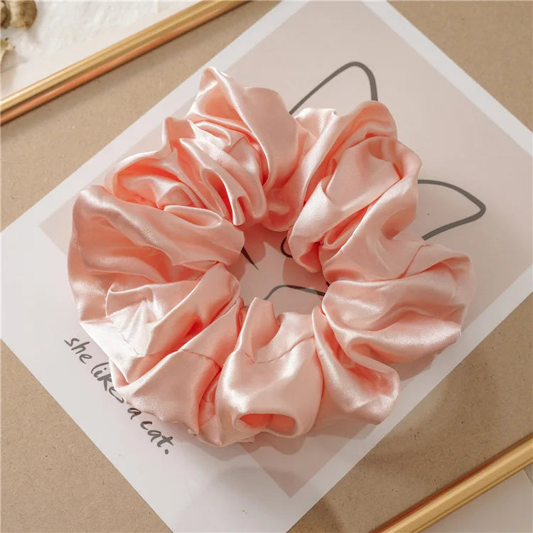 Scrunchie largo com toque de seda SatinÉclat™