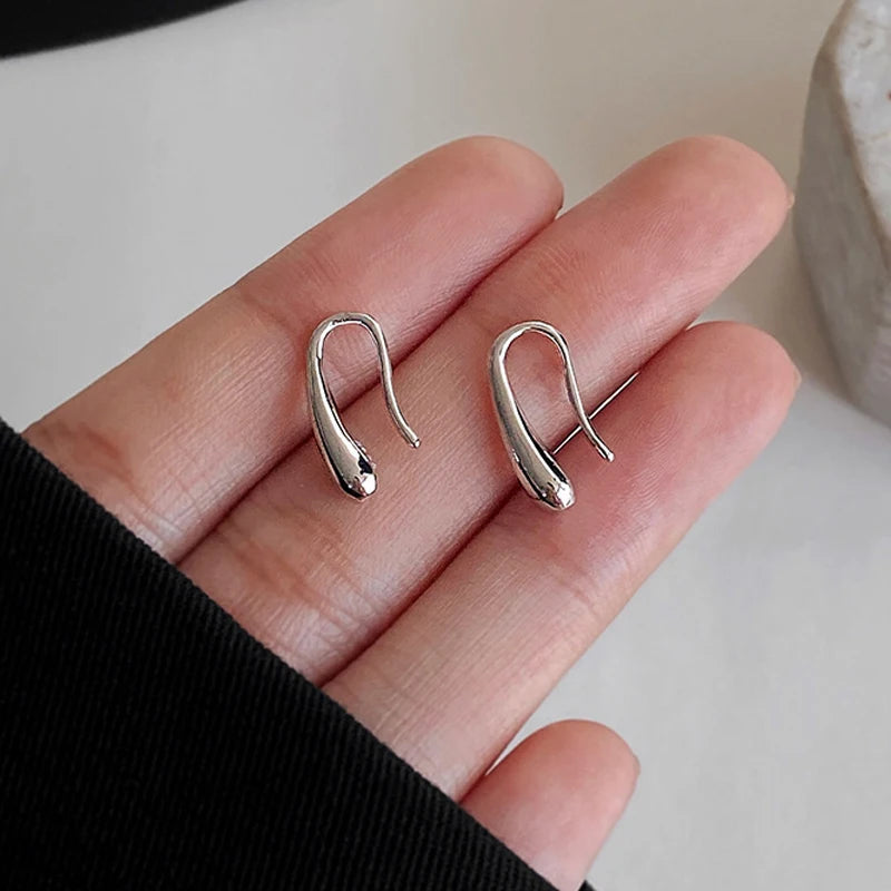 Elara Jewelry™ Minimalist Curved Hook Earrings