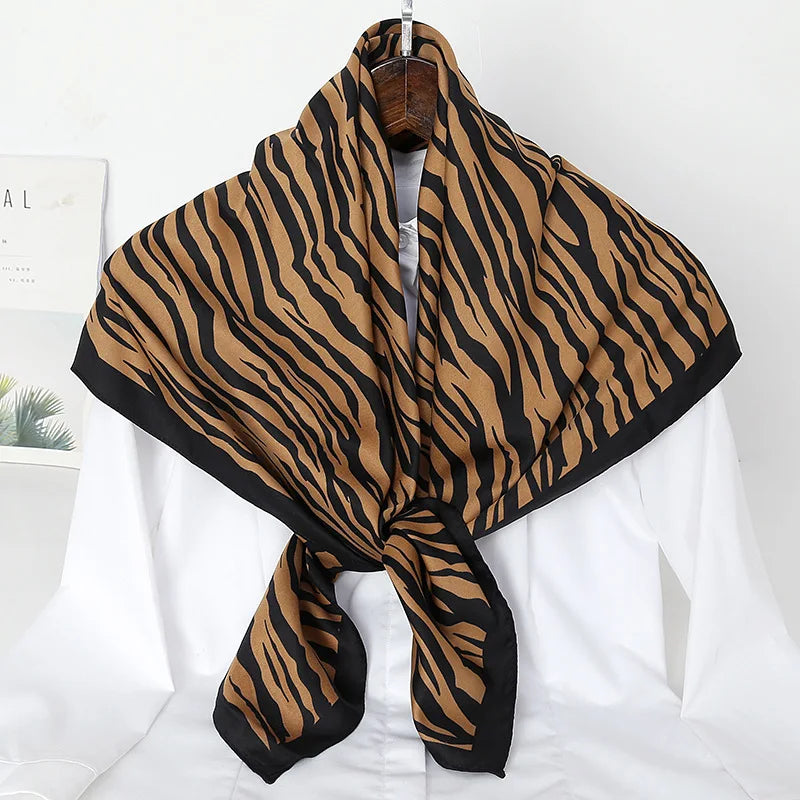 SatinÉclat™ Soft Scarf Women’s