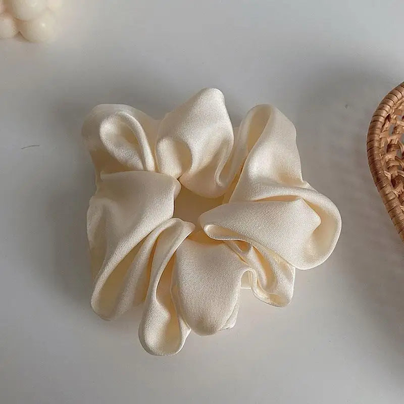 SatinÉclat™ Large Square Scrunchies
