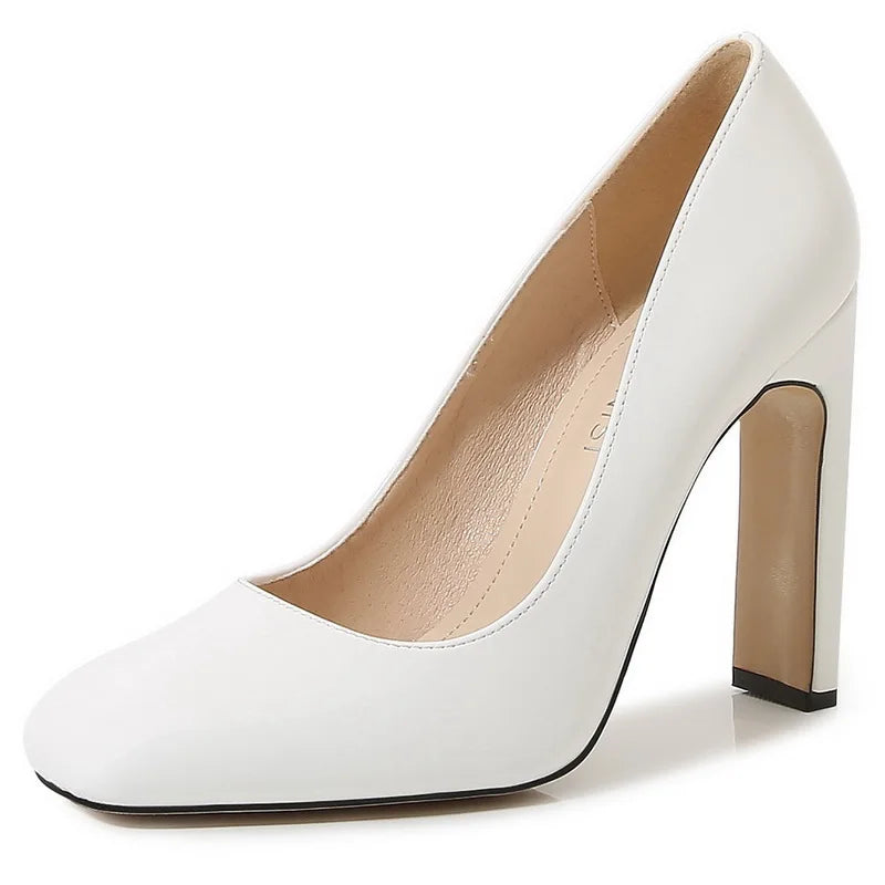 Solenne Shoes™ Thick Rounded Heel Pumps