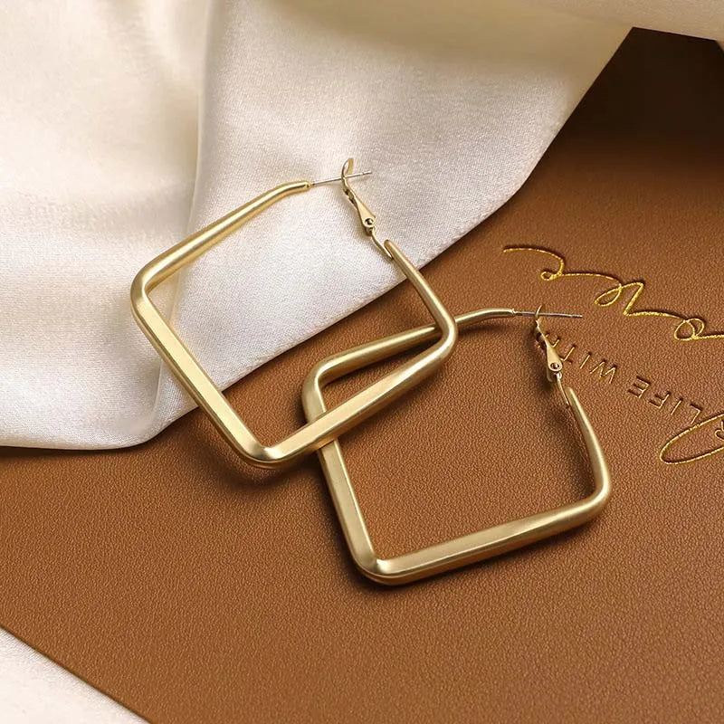 Elara Jewelry™ Geometric Square Hoop Earrings