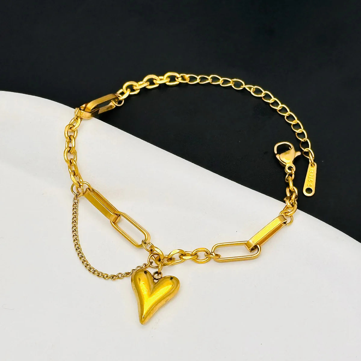 Elara Jewelry™ Gold Heart Pendant Paperclip Chain Bracelet
