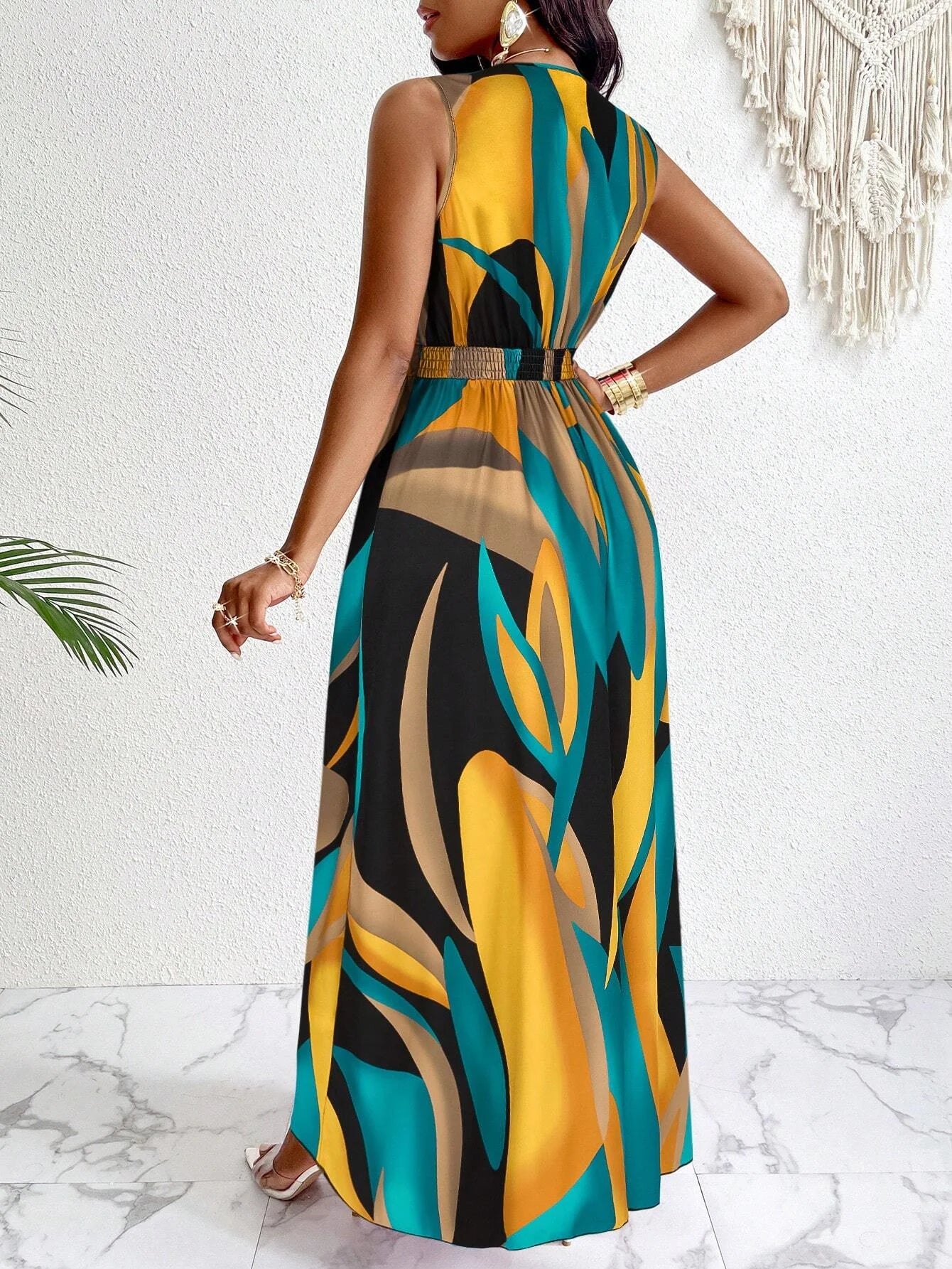Amoura Dresses™ Robe à col en V à imprimé tropical