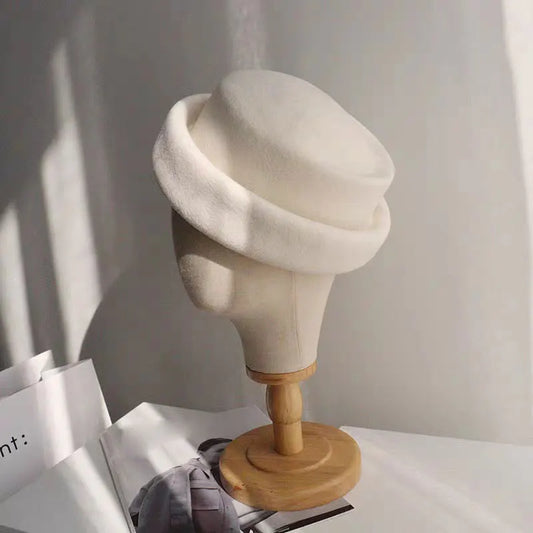 Lunara Winter™ Retro Elegant Beret for Women