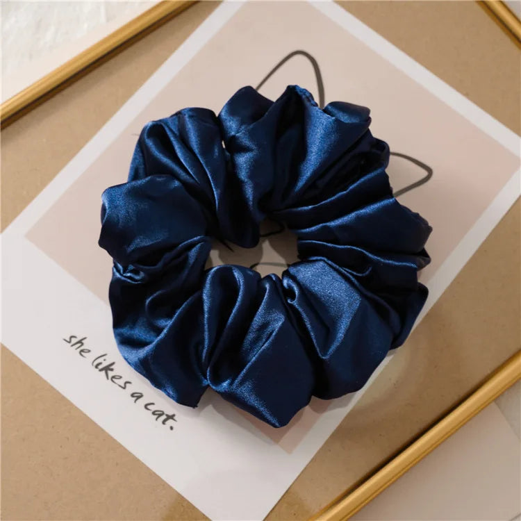 Scrunchie largo com toque de seda SatinÉclat™