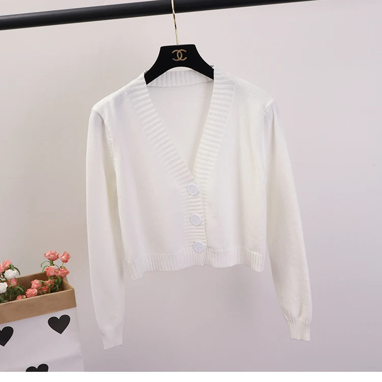 Lunara Winter™ Cropped Single-Breasted Cardigan