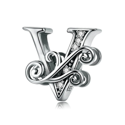 Elara Jewelry™ Vintage-Buchstaben-Charm-Armband