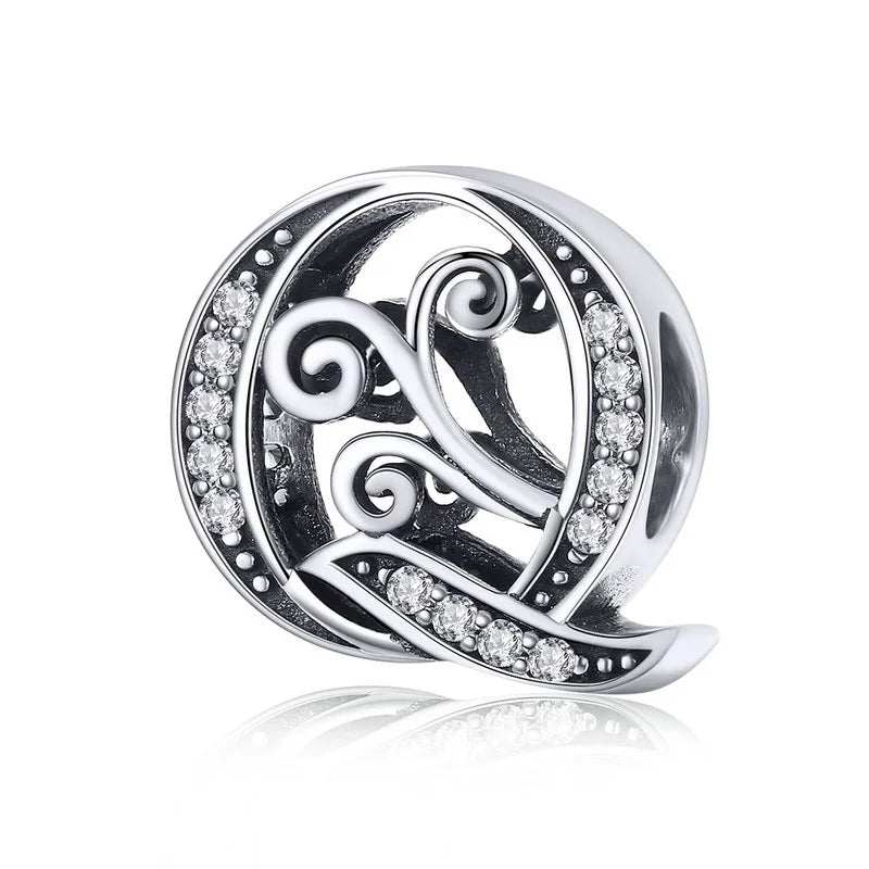Elara Jewelry™ Vintage-Buchstaben-Charm-Armband