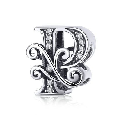 Elara Jewelry™ Vintage-Buchstaben-Charm-Armband
