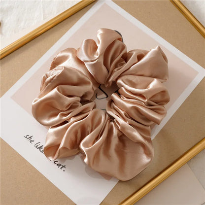 Scrunchie largo com toque de seda SatinÉclat™