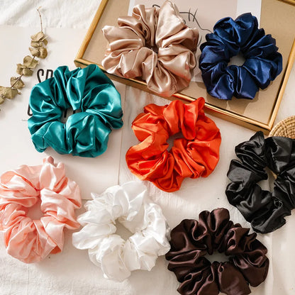 Scrunchie largo com toque de seda SatinÉclat™