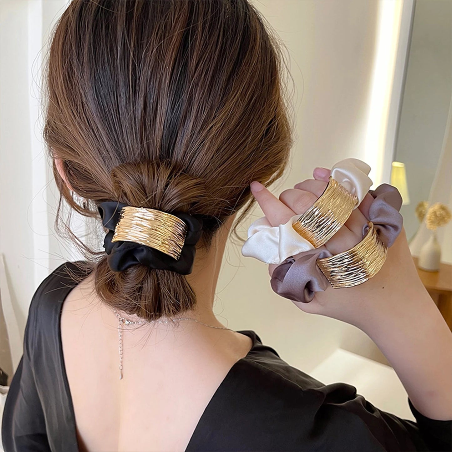 Satin Éclat™ Metal Design Hair Ties