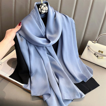 SatinÉclat™ Gradient Scarf Women