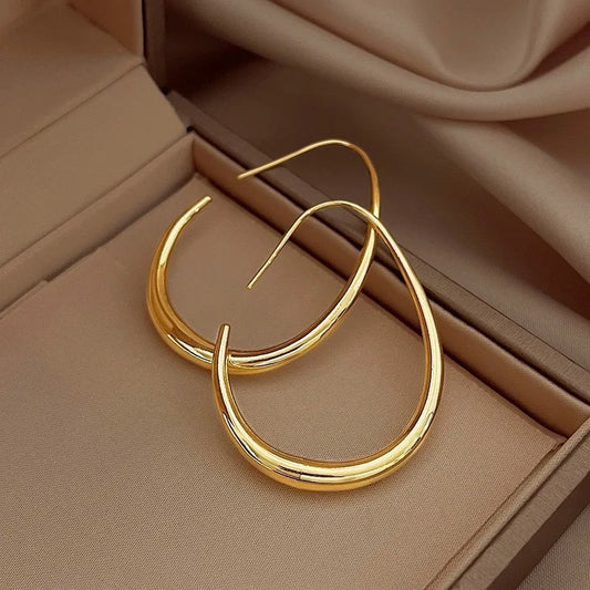 Elara Jewelry™ Chunky Teardrop Hoop Earrings
