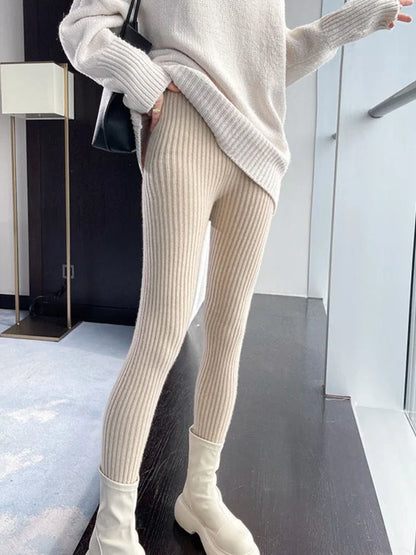 Lunara Winter™ Women’s Wool Knitted Leggings