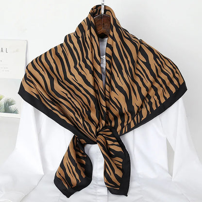 SatinÉclat™ Soft Scarf Women’s