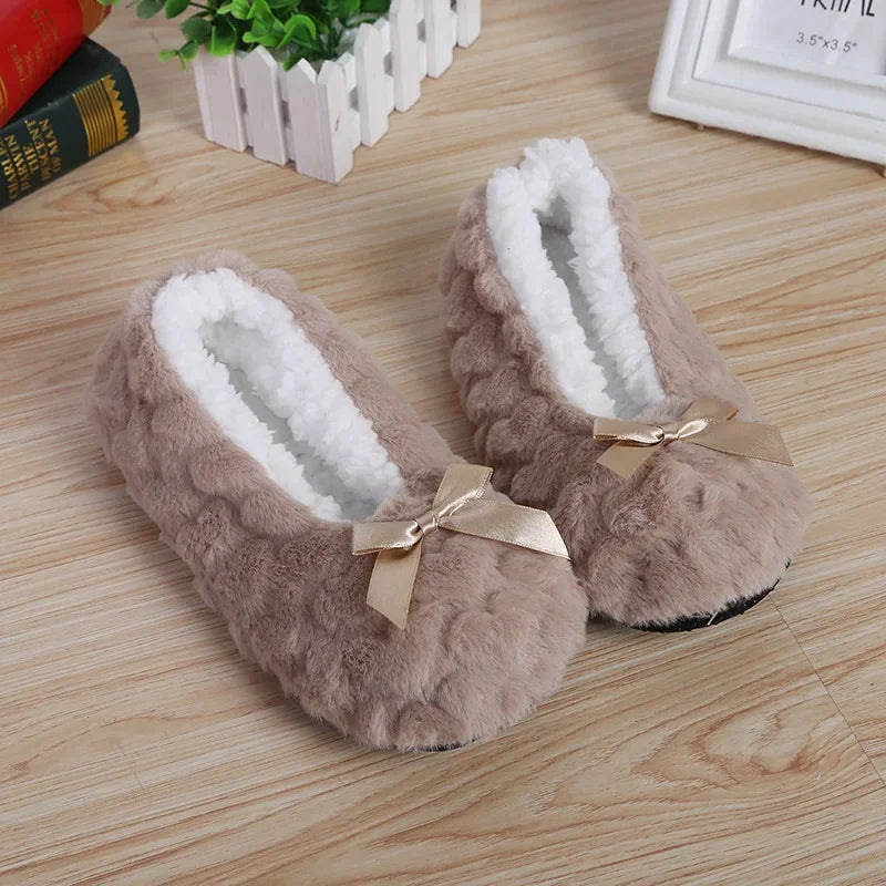 Lunara Winter™ Chinelos felpudos femininos para casa