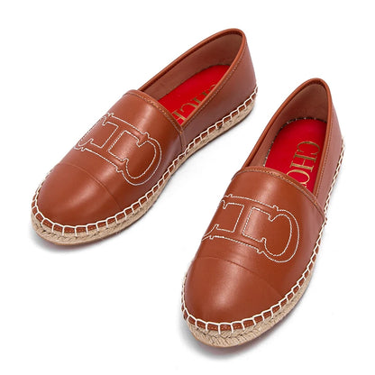 Solenne Shoes™ CH Women's Closed Style Shoes