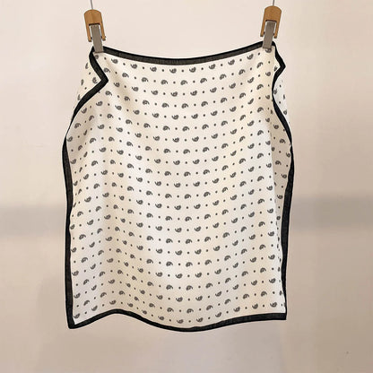 Satin Éclat™ Retro Square Scarf for Women
