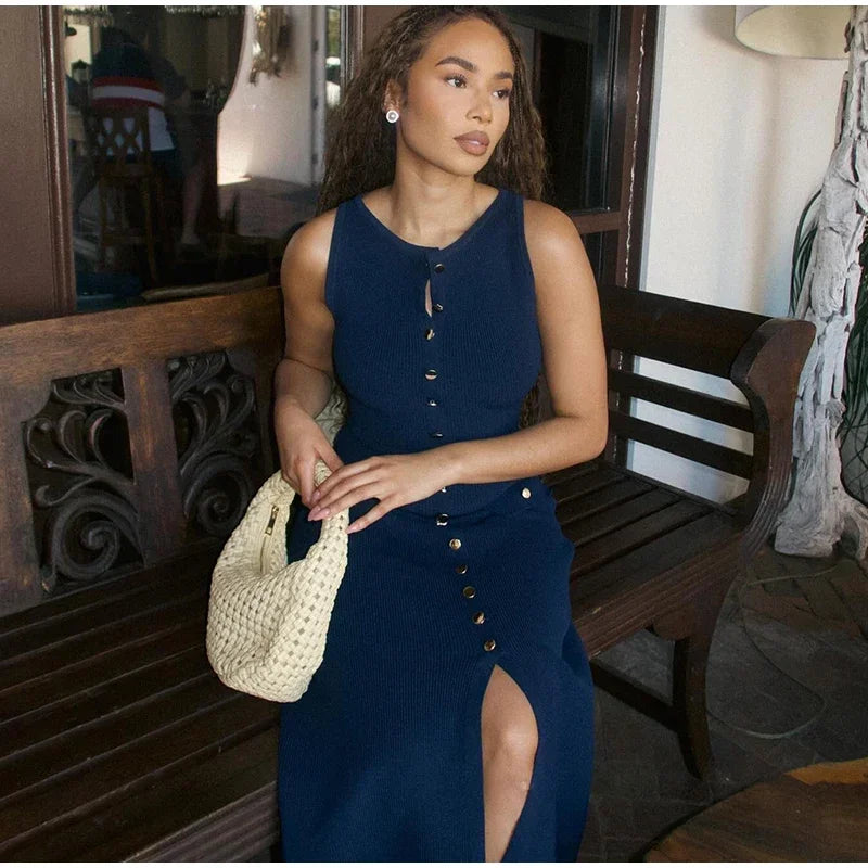 Amoura Dresses™ Button Woman Long Dress