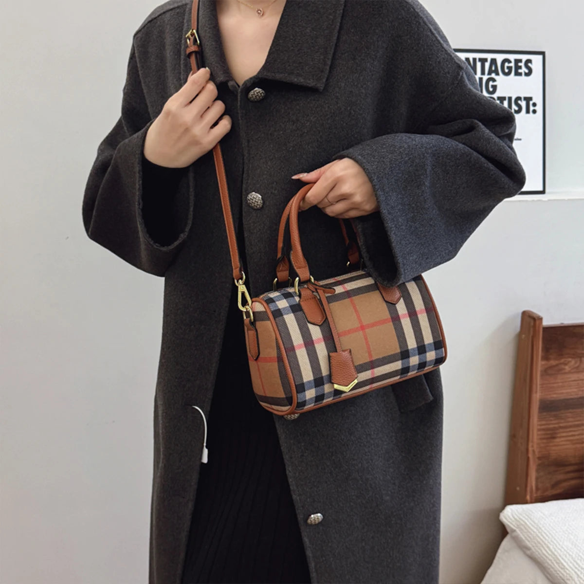 ÉlanBag™ Plaid Shoulder Bag