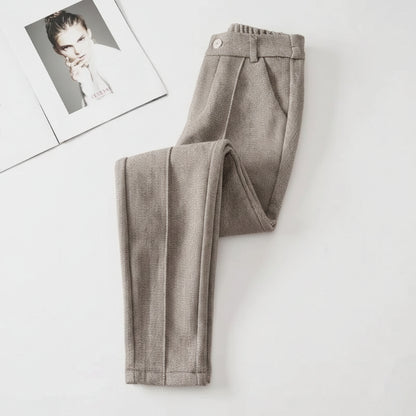 Lunara Winter™ elastische Samthose mit hoher Taille