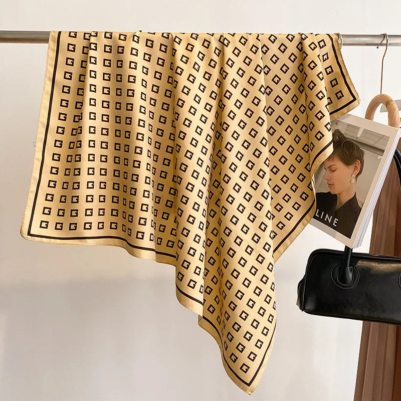 SatinÉclat™ Soft Scarf Women’s