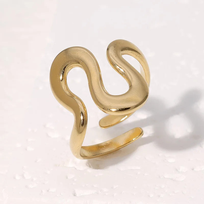 Elara Jewelry™ Veloura Flow Sculpt Ring