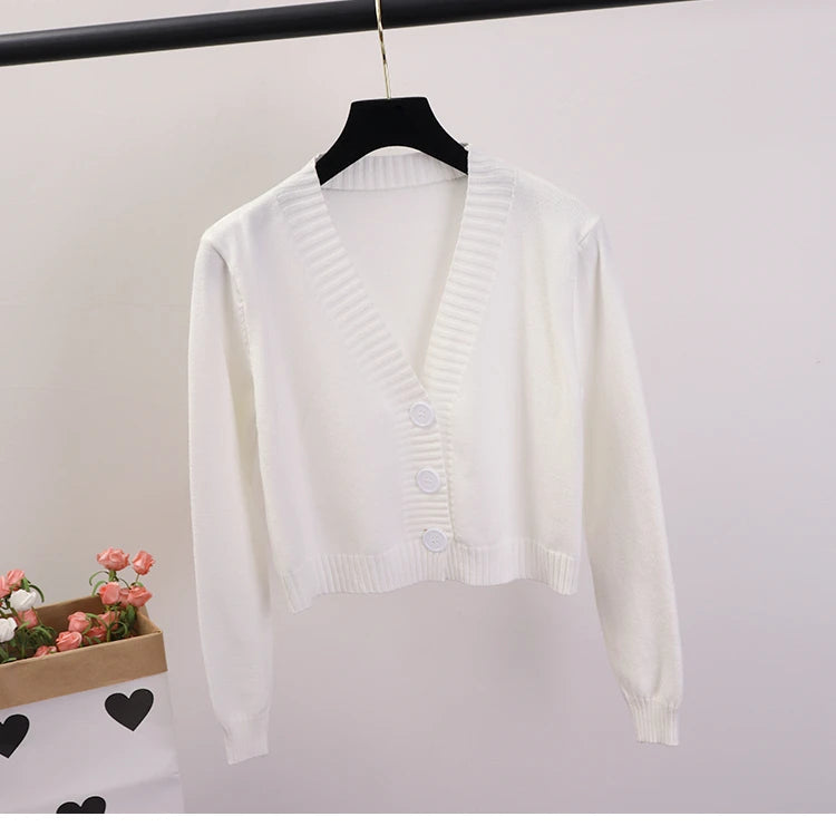 Lunara Winter™ Cropped Single-Breasted Cardigan