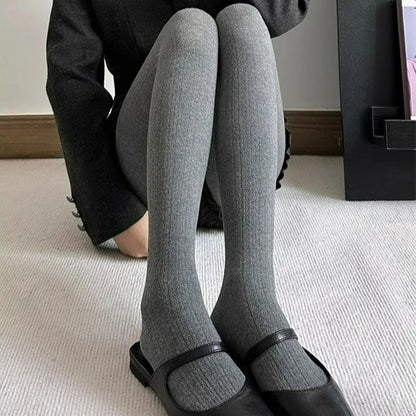 Lunara Winter™ Retro vertikal gestreifte Socken