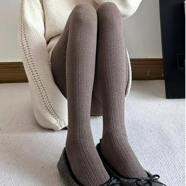 Lunara Winter™ Retro vertikal gestreifte Socken