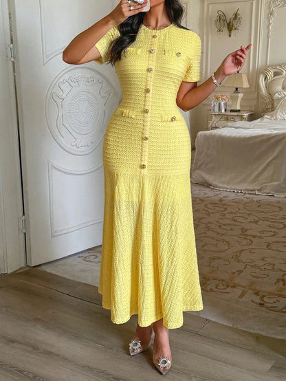Amoura Dresses™ Textured Knit Midi Dress