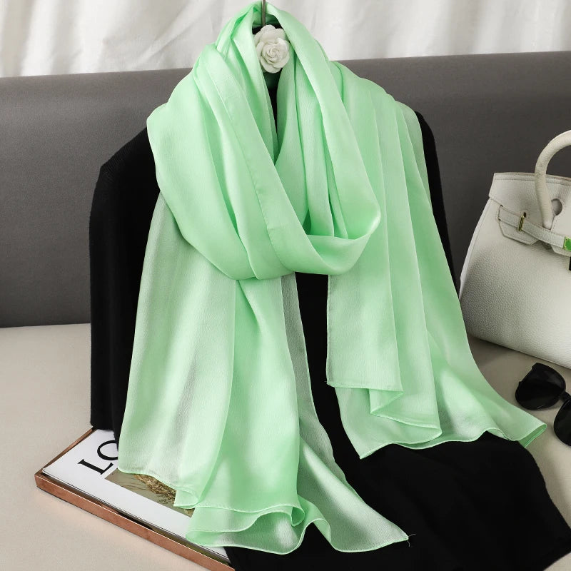 SatinÉclat™ Gradient Scarf Women
