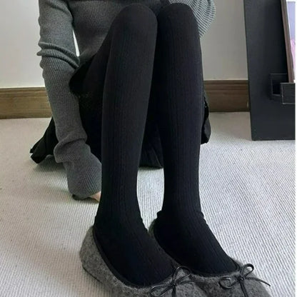Lunara Winter™ Retro vertikal gestreifte Socken