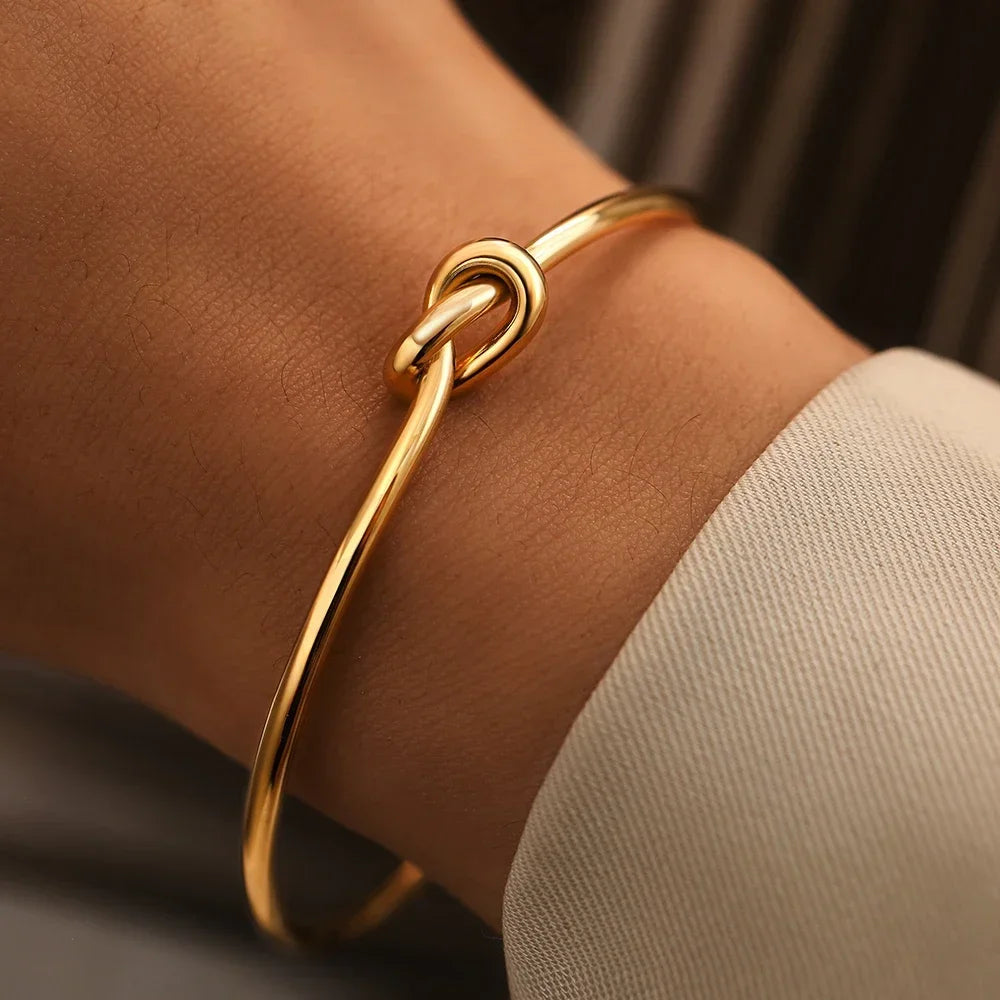 Elara Jewelry™ Knot Cuff Bracelet