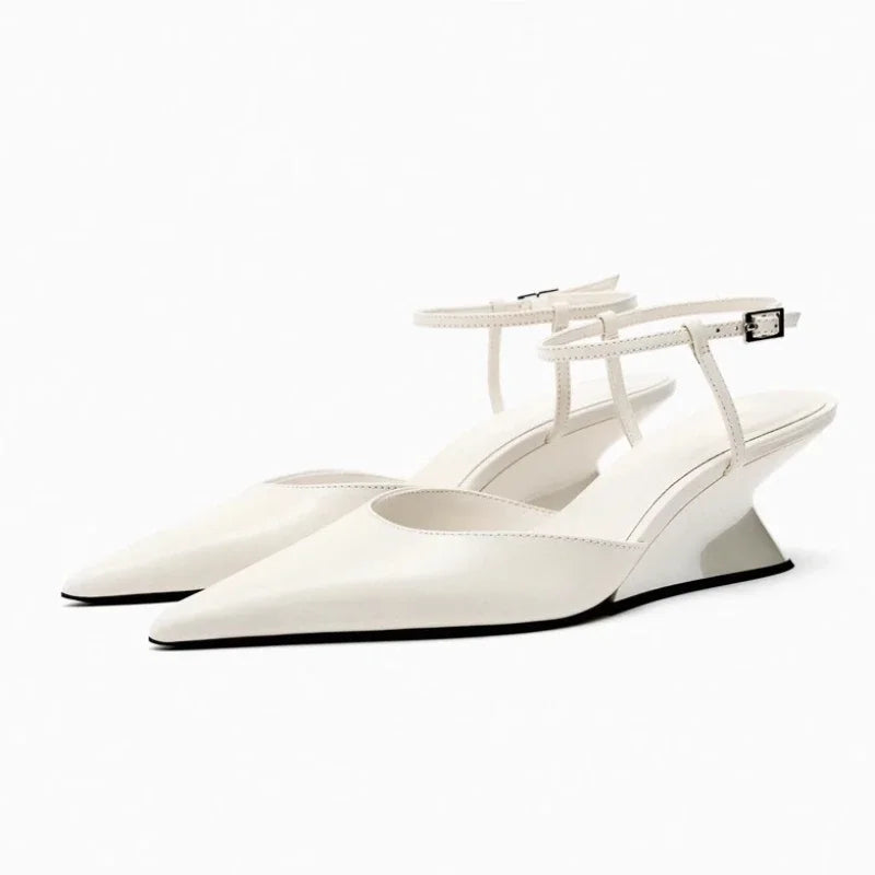 Solenne Shoes™ Sandali premium a punta con tacco midi