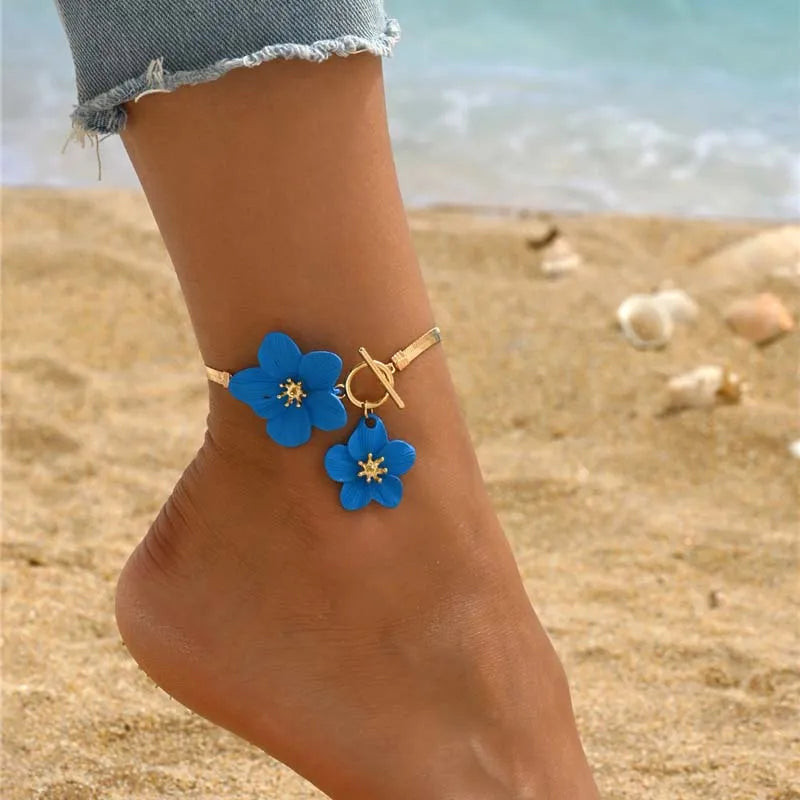 Elara Jewelry™ Flora Charm Anklet