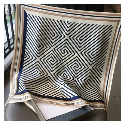 Sciarpa geometrica SatinÉclat™ da donna