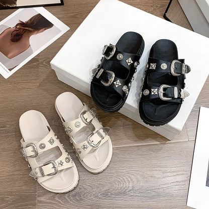 Solenne Shoes™ Pantoufles en cuir à double boucle en métal