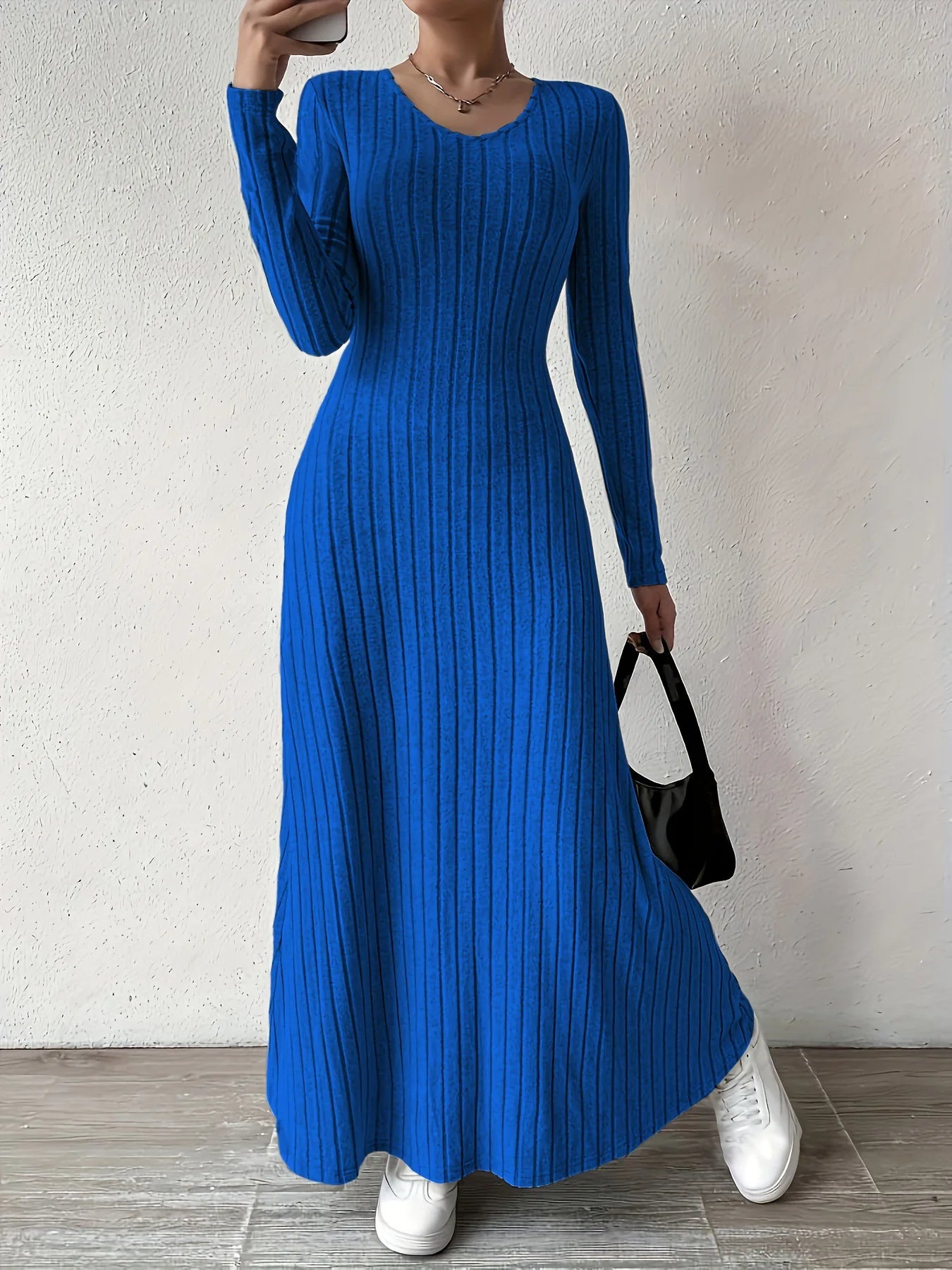 Amoura Dresses™ Knitted Maxi Dress