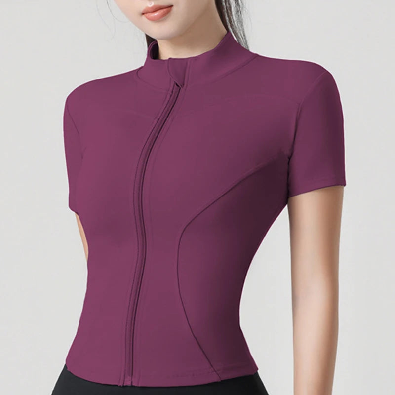 Top de alto rendimiento con cremallera Contour VibeFit™