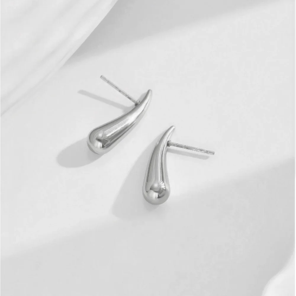 Elara Jewelry™ Aveline Liquid Drop Earrings