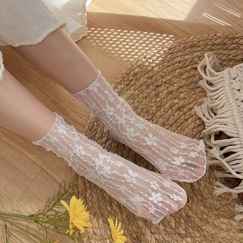 Lunara Winter™ Ladies Floral Lace Socks