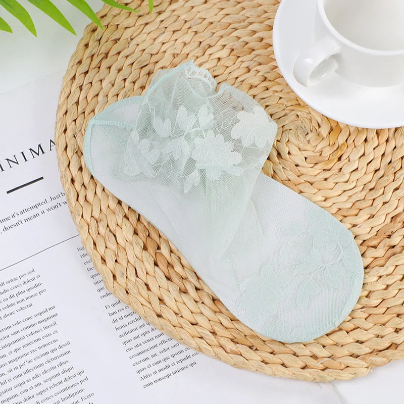 Lunara Winter™ 5 Pairs Lace Transparent Socks