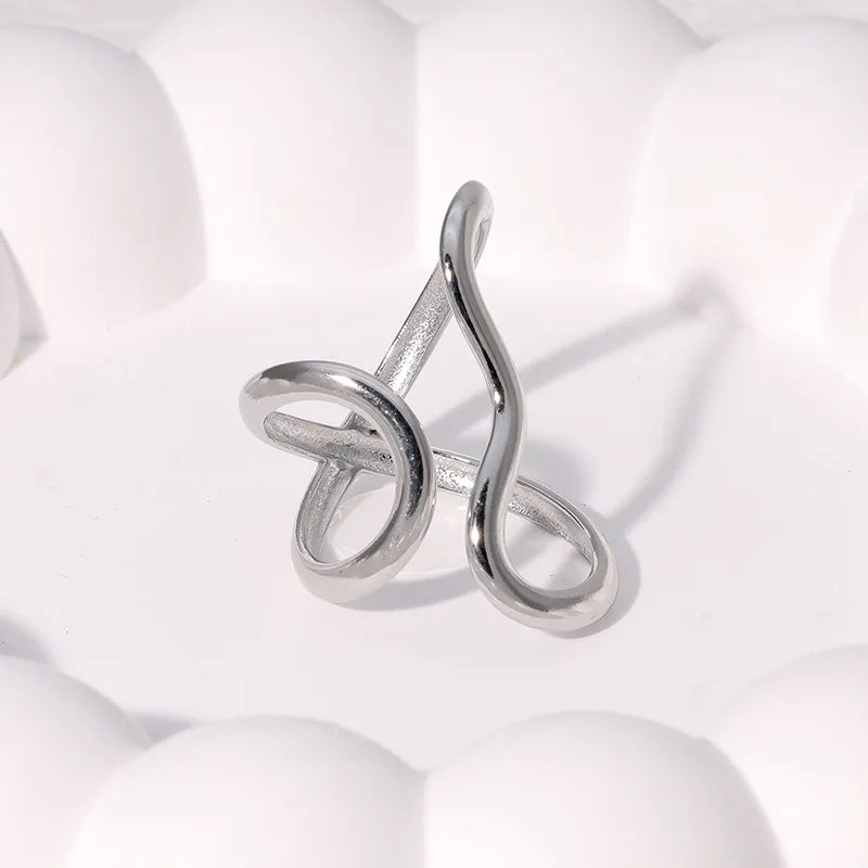 Elara Jewelry™ Veloura Flow Sculpt Ring