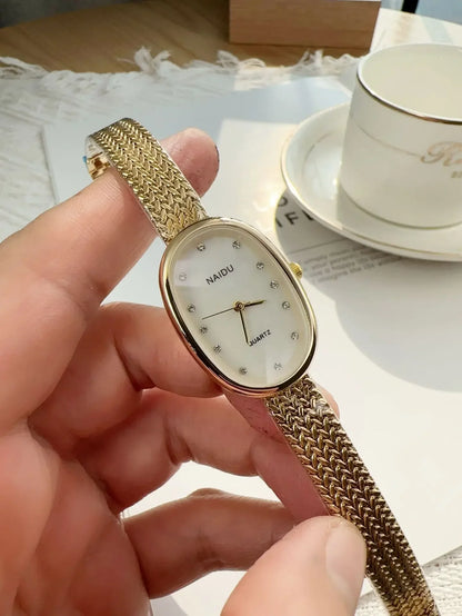 Velya Watches™ Relógio oval com strass