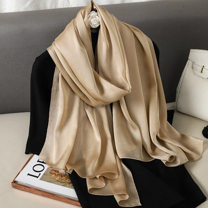 SatinÉclat™ Gradient Scarf Women