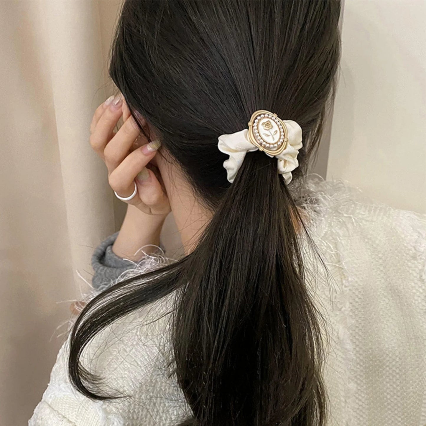 SatinÉclat™ Floral Charm Pearl Scrunchie